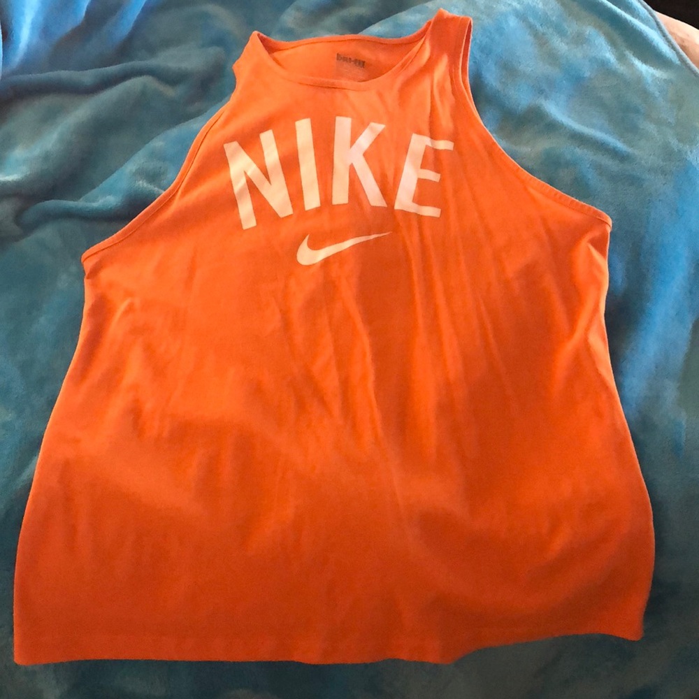 Nike tank